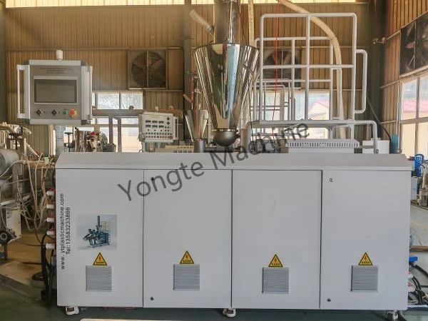 O gabinete de controle elétrico da extrusora Yongte otimizou a qualidade e o design