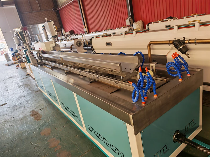 Linha de extrusão de perfil ABS