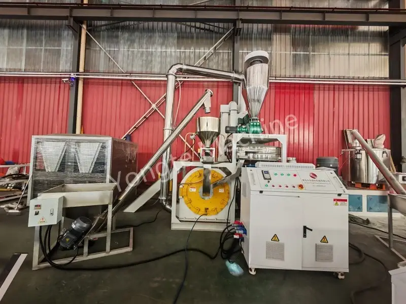 Máquina de moagem de pó de borracha da China