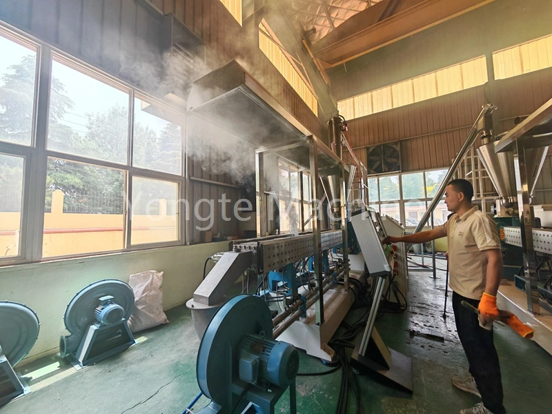 WPC decking production line