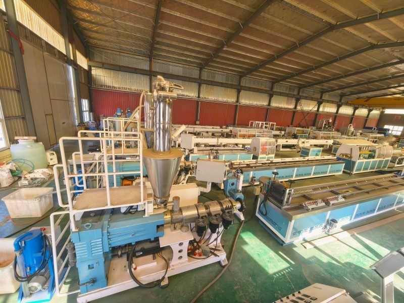 Máquina WPC composta de madeira e plástico